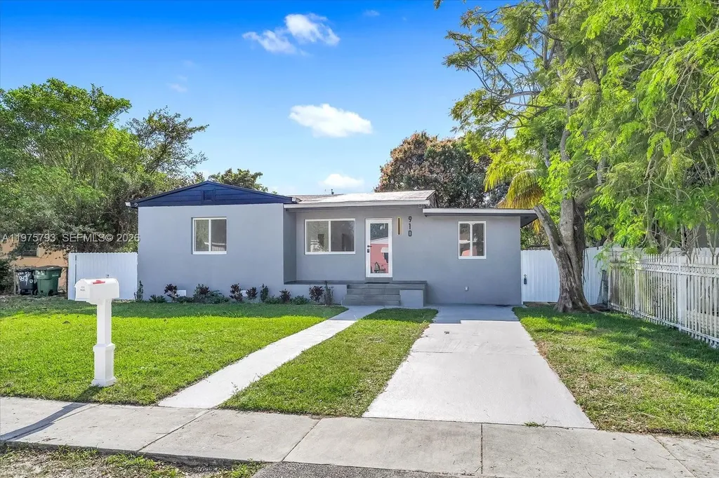 910 NW 133rd Street North Miami FL 33168