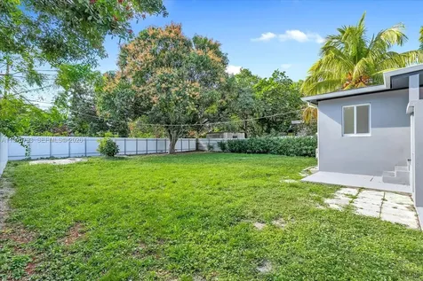 910 NW 133rd Street North Miami FL 33168