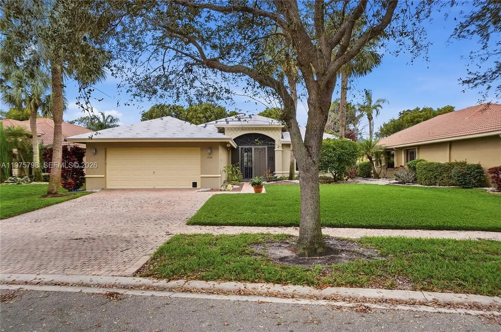 7771 Via Grande Boynton Beach FL 33437