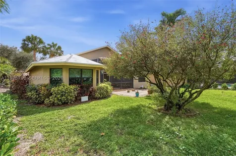 7771 Via Grande Boynton Beach FL 33437