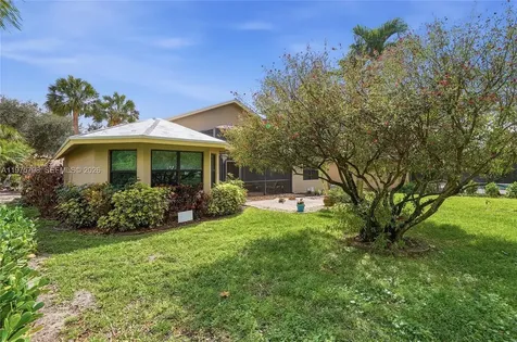 7771 Via Grande Boynton Beach FL 33437