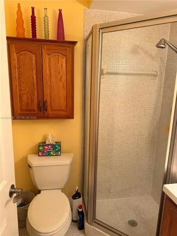 5121 W Oakland Park Boulevard Lauderdale Lakes FL 33313