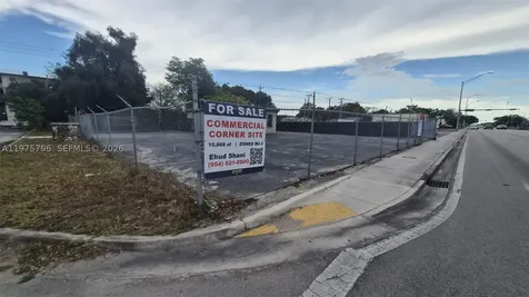 11537 NW 27th Avenue Miami FL 33167