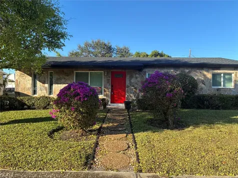 365 NW 4th Court Deerfield Beach FL 33441