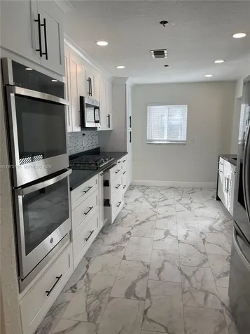 365 NW 4th Court Deerfield Beach FL 33441