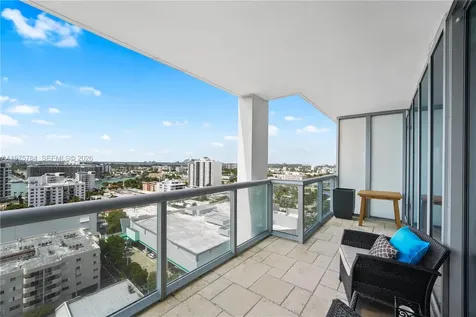 6799 Collins Avenue Miami Beach FL 33141