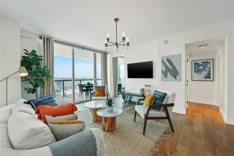 6799 Collins Avenue Miami Beach FL 33141