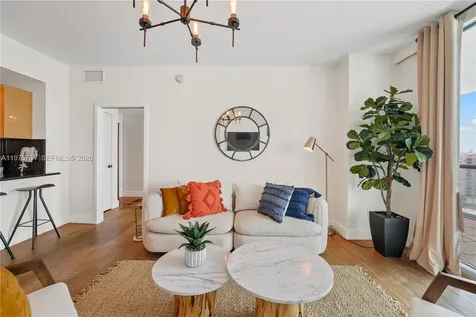 6799 Collins Avenue Miami Beach FL 33141