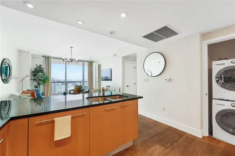 6799 Collins Avenue Miami Beach FL 33141