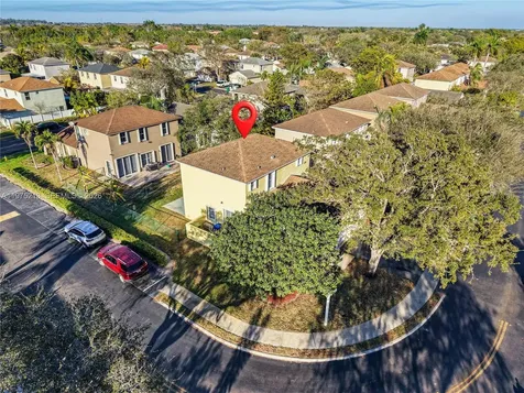 20775 NW 1st Street Pembroke Pines FL 33029