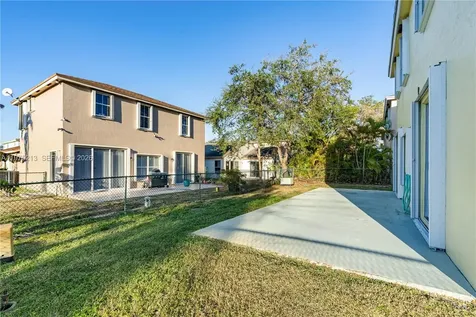 20775 NW 1st Street Pembroke Pines FL 33029