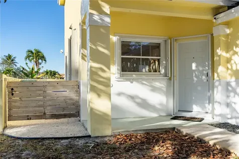20775 NW 1st Street Pembroke Pines FL 33029