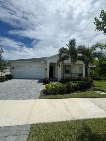 6712 NW Cloverdale Avenue Port St. Lucie FL 34987