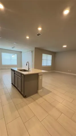 6712 NW Cloverdale Avenue Port St. Lucie FL 34987