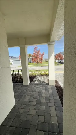 6712 NW Cloverdale Avenue Port St. Lucie FL 34987