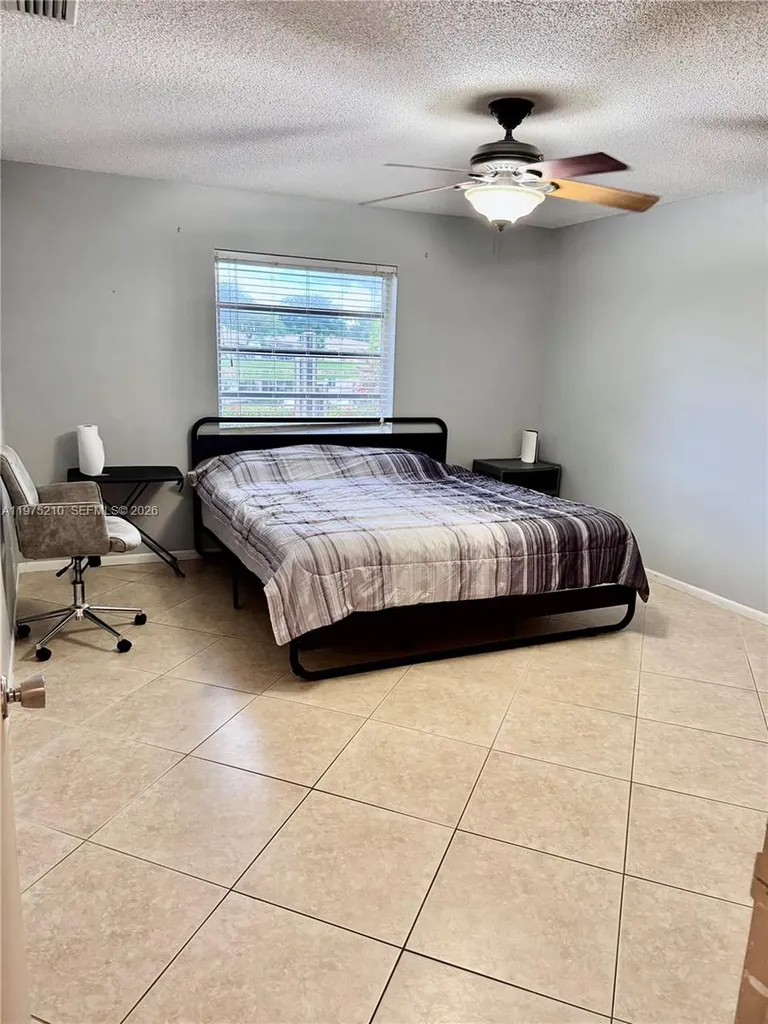 8838 Bella Vista Drive Boca Raton FL 33433