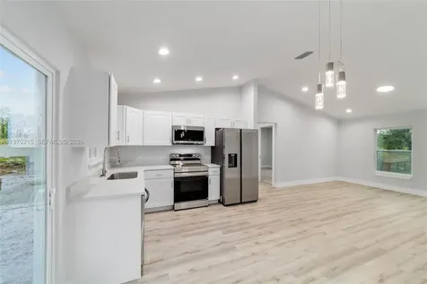 15594 SW 38th Place Ocala FL 33481