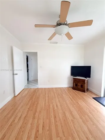 1619 N 29th Court Hollywood FL 33020