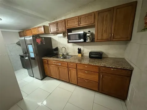 1943 NW 72nd Street Miami FL 33147