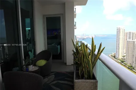 300 S Biscayne Boulevard Miami FL 33131
