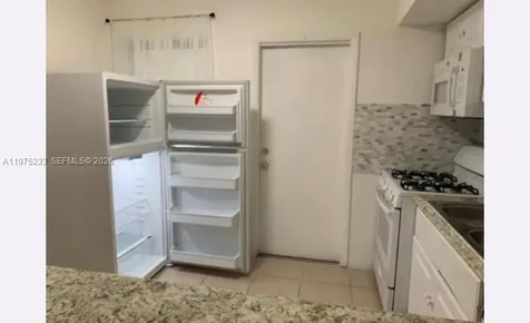401 SW 8th Street Hallandale Beach FL 33009