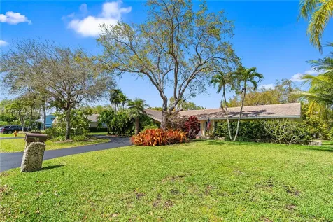 7521 SW 175th Street Palmetto Bay FL 33157