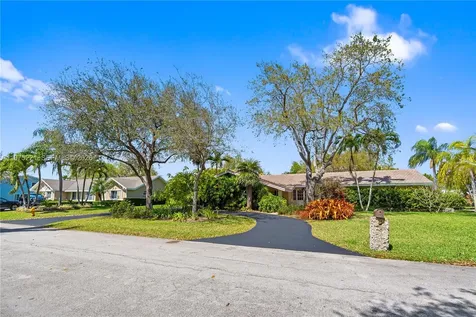 7521 SW 175th Street Palmetto Bay FL 33157