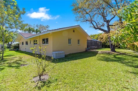 7521 SW 175th Street Palmetto Bay FL 33157
