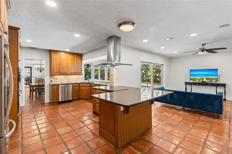 7521 SW 175th Street Palmetto Bay FL 33157