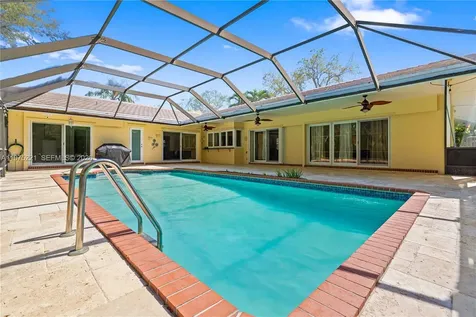 7521 SW 175th Street Palmetto Bay FL 33157