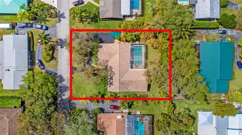 7521 SW 175th Street Palmetto Bay FL 33157