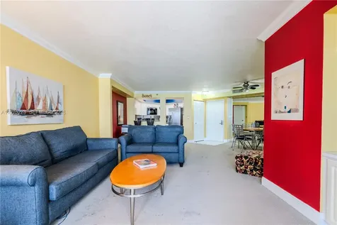 6767 Collins Avenue Miami Beach FL 33141