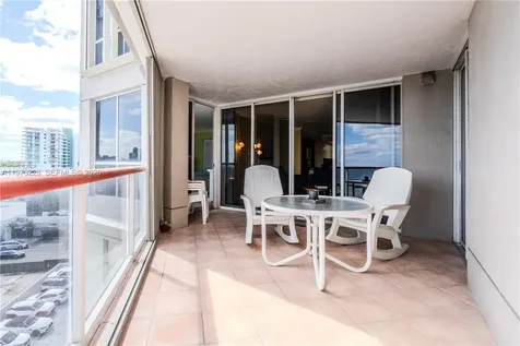 6767 Collins Avenue Miami Beach FL 33141