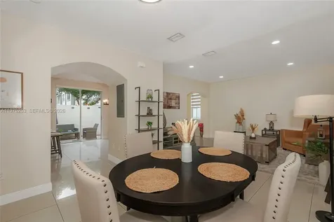 Miramar FL 33027