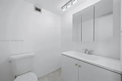 4101 Pine Tree Drive Miami Beach FL 33140