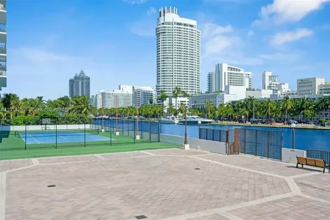 4101 Pine Tree Drive Miami Beach FL 33140