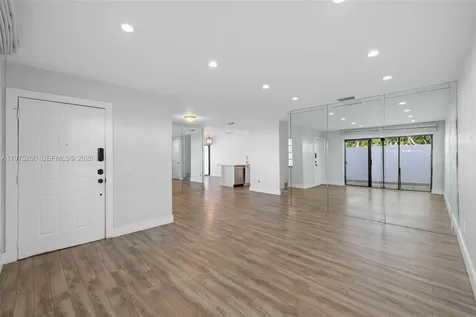 20900 Leeward Court Aventura FL 33180