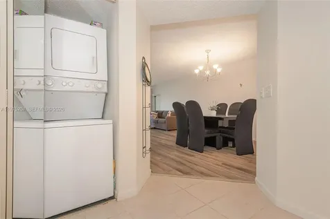 1200 SW 137th Avenue Pembroke Pines FL 33027