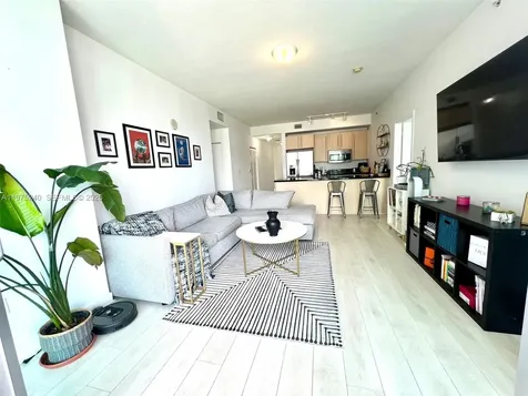 79 SW 12th Street Miami FL 33130