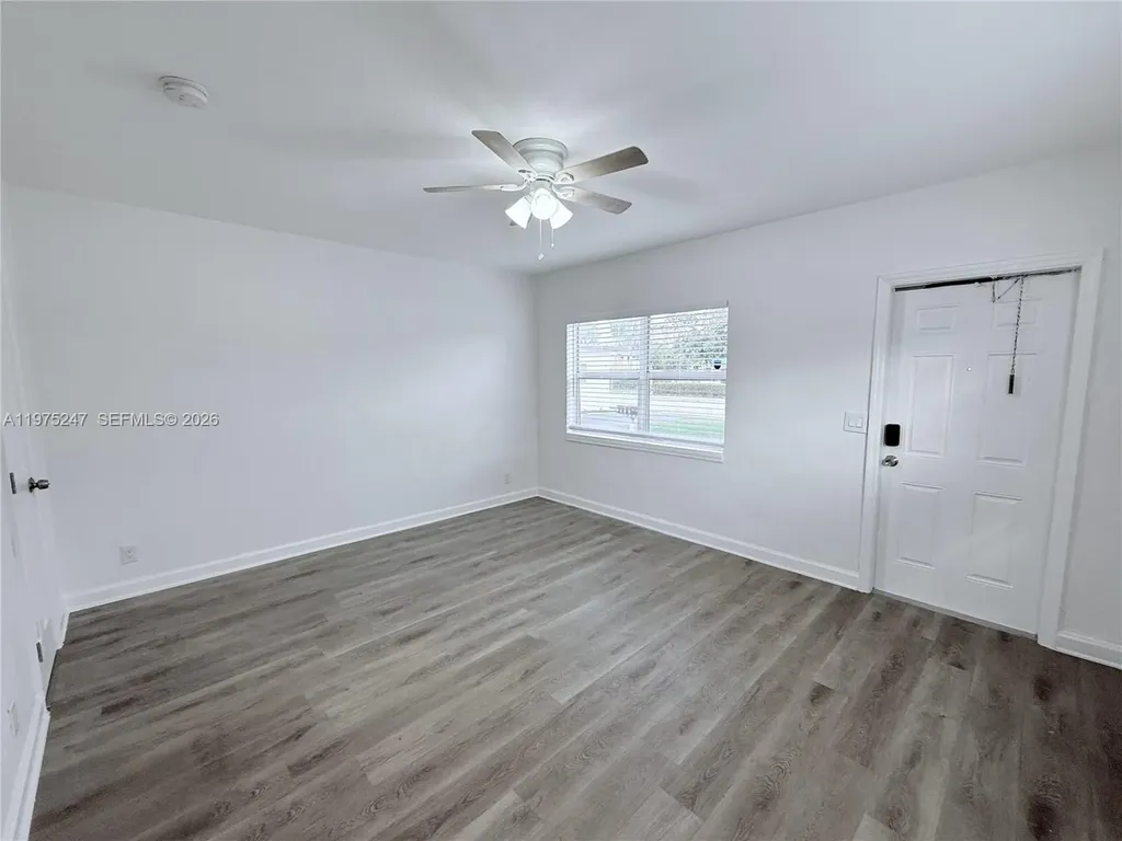 1625 S Federal Highway Lake Worth FL 33460