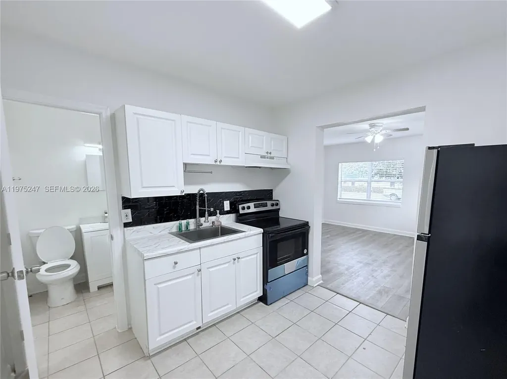 1625 S Federal Highway Lake Worth FL 33460