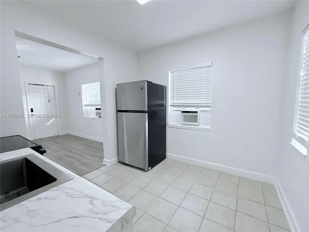 1625 S Federal Highway Lake Worth FL 33460