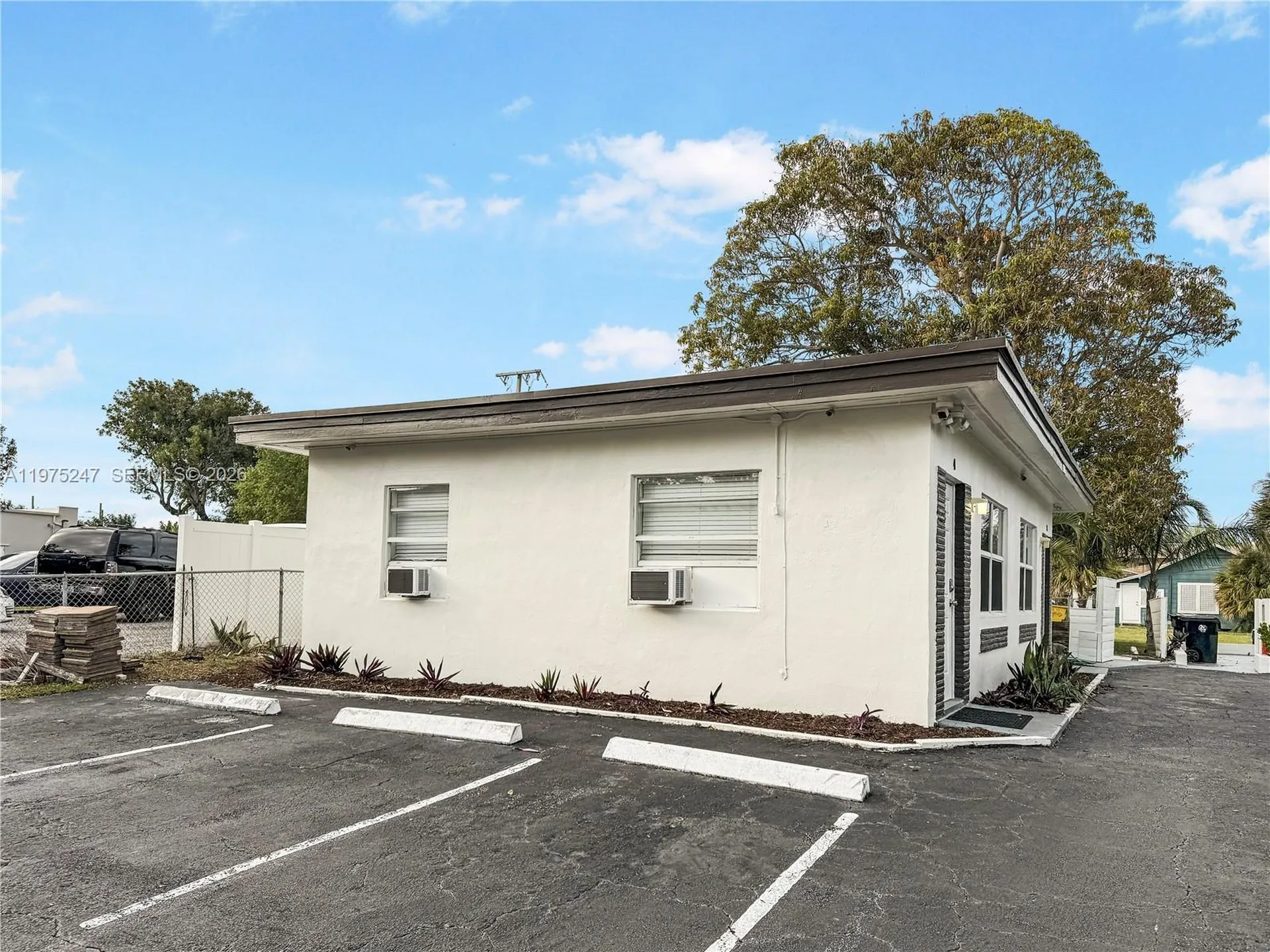 1625 S Federal Highway Lake Worth FL 33460