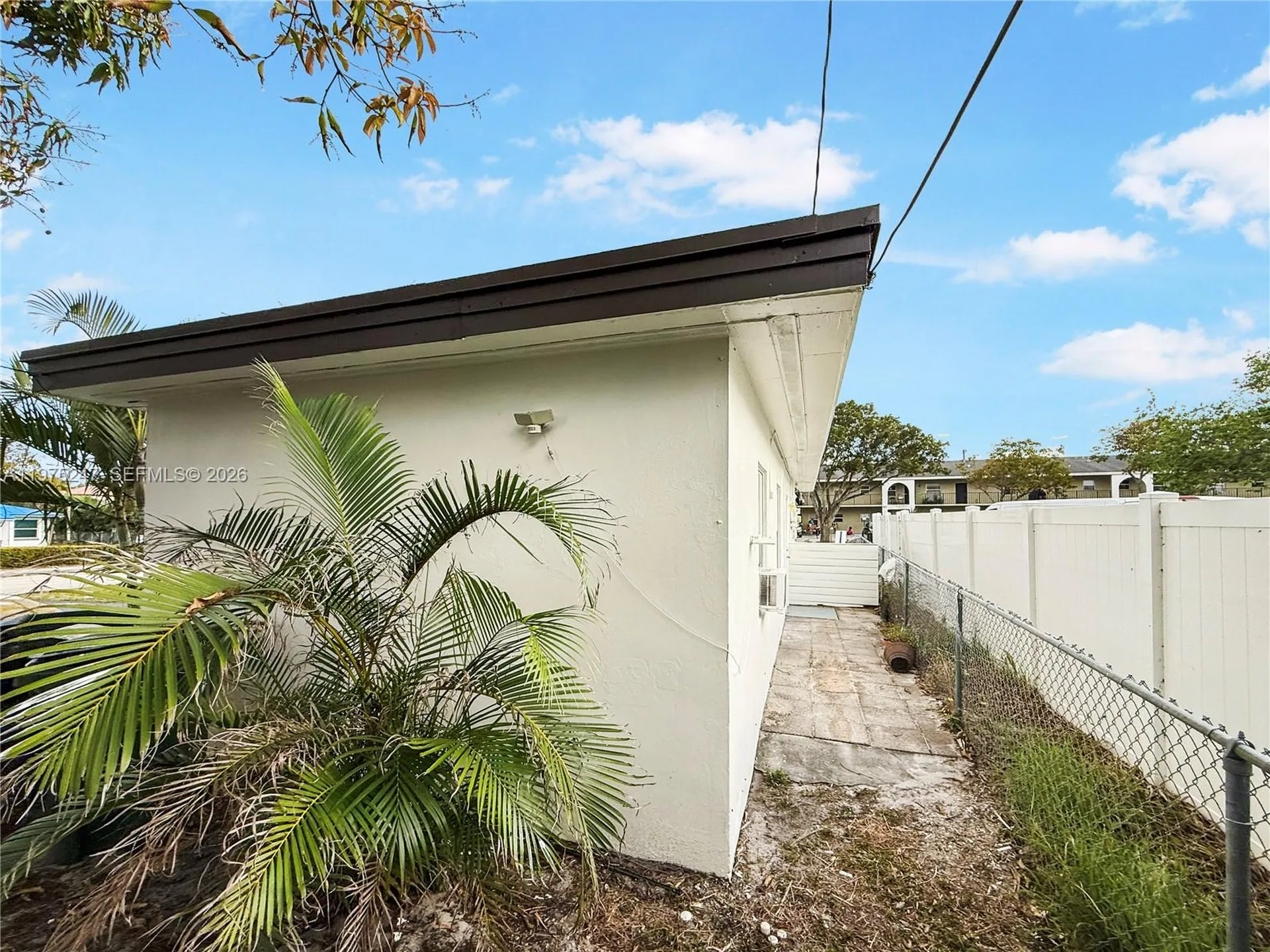 1625 S Federal Highway Lake Worth FL 33460
