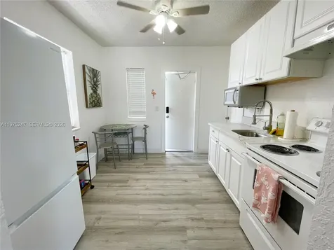 1625 S Federal Highway Lake Worth FL 33460