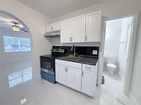 1625 S Federal Highway Lake Worth FL 33460