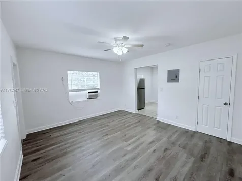 1625 S Federal Highway Lake Worth FL 33460