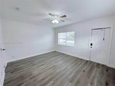 1625 S Federal Highway Lake Worth FL 33460