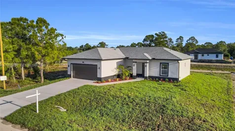 1109 Edgewood Street E Lehigh Acres FL 33974