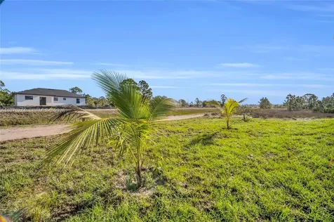 1109 Edgewood Street E Lehigh Acres FL 33974